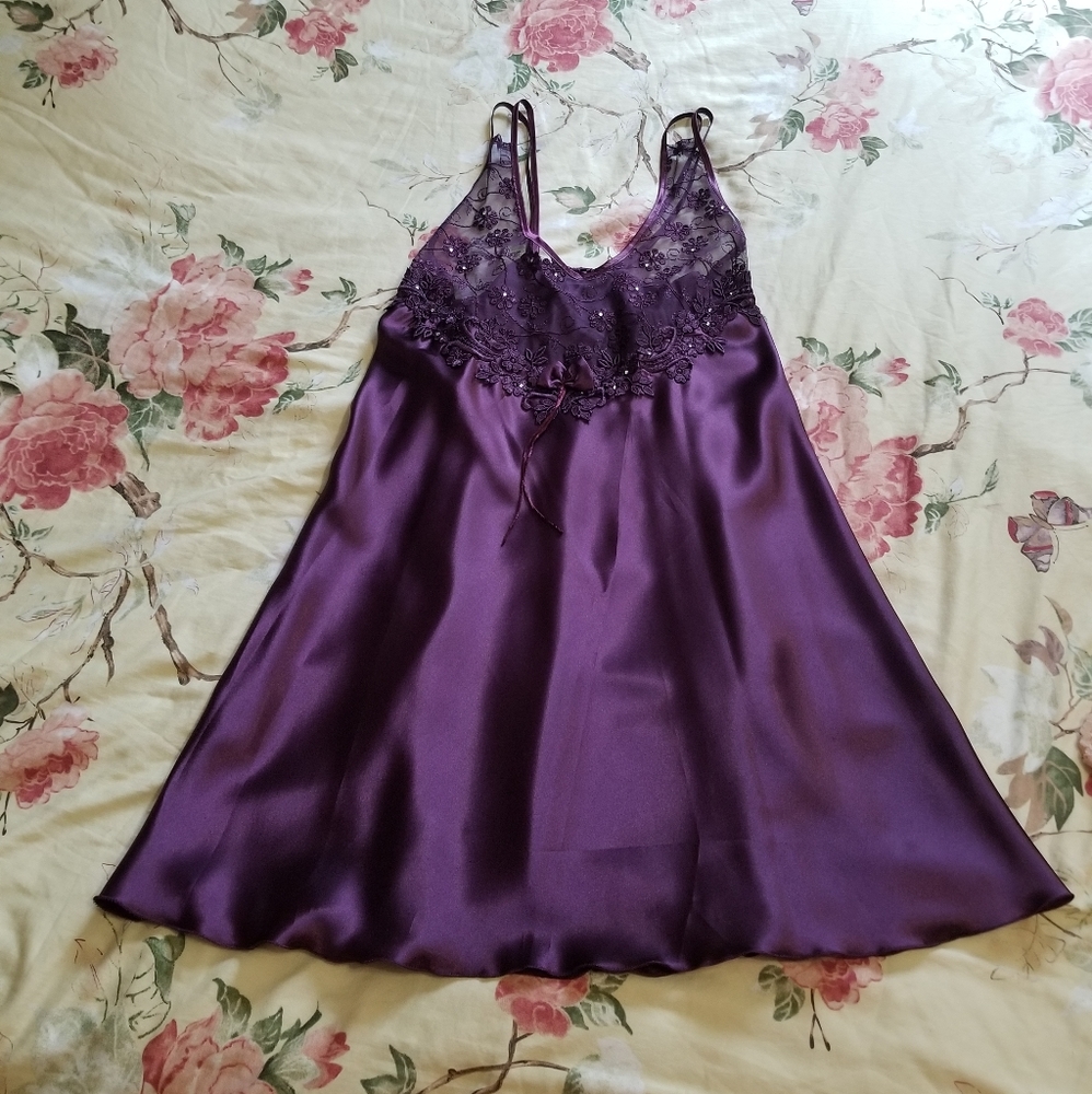 COPY - Deep Purple Negligee Nightie NWOT Plus Size